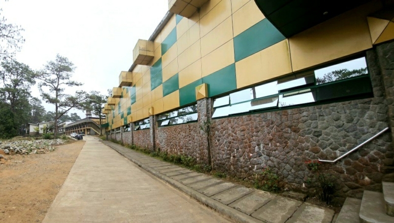 フィリピン留学 Cebu21 - A&J ECO CAMPUS-Indoor Gymnasium-1